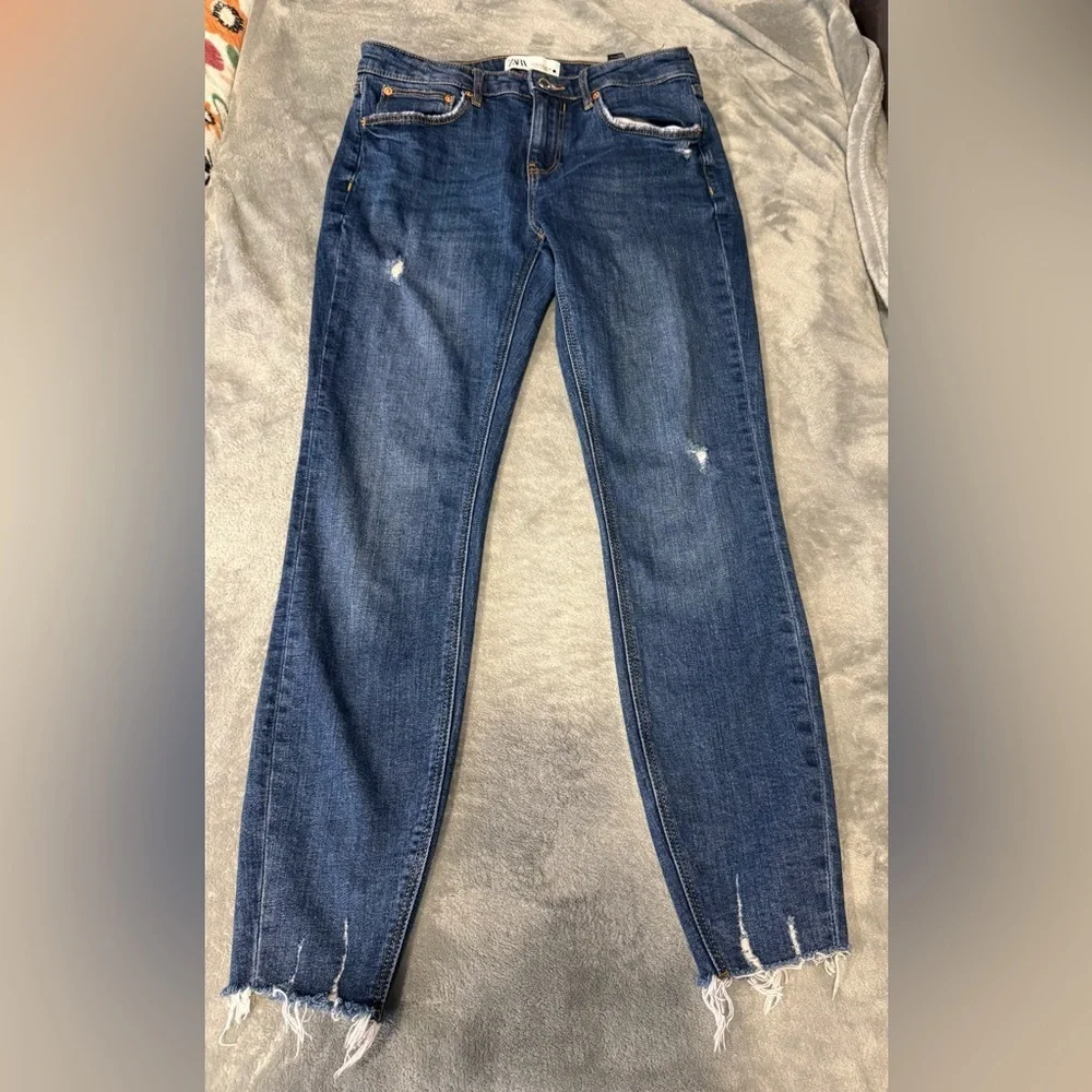 Zara Skinny Distressed Raw Hem Jeans
